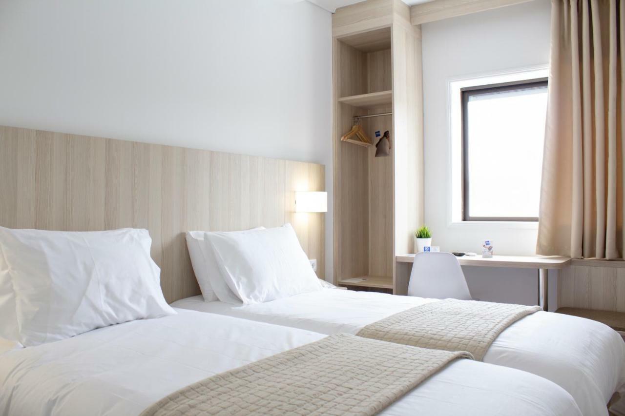 Up Hmb Hotels Fermentelos Eksteriør billede